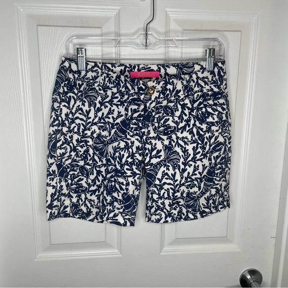 Lilly Pulitzer Pants - Lilly Pulitzer Jayne Stretch Shorts Lobster Krillin' It Oyster Bay Blue 0